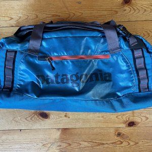 EUC Patagonia Black Hole duffel 60L blue